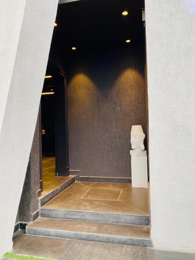 Madhav'S Lap Of Luxury Hotel Moradabad Exterior foto