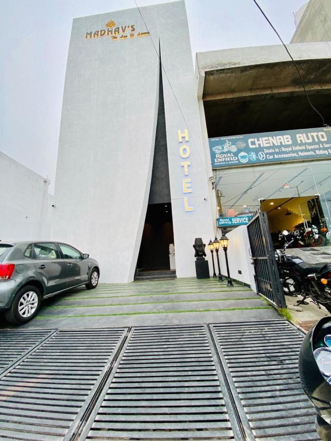 Madhav'S Lap Of Luxury Hotel Moradabad Exterior foto